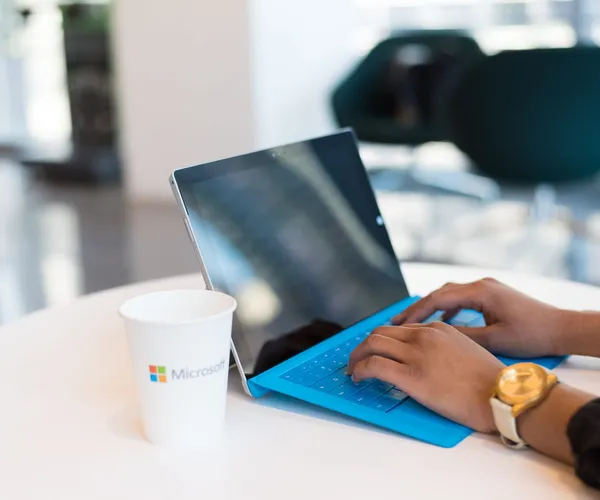 Arbeiten am Surface-Notebook